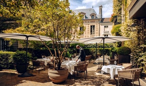 Le Pavillon de la Reine & Spa - Anne Restaurant Terrace - Book on ClassicTravel.com