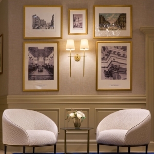 The College Green Hotel Dublin Autograph Collection - Lobby Art - Book on ClassicTravel.com