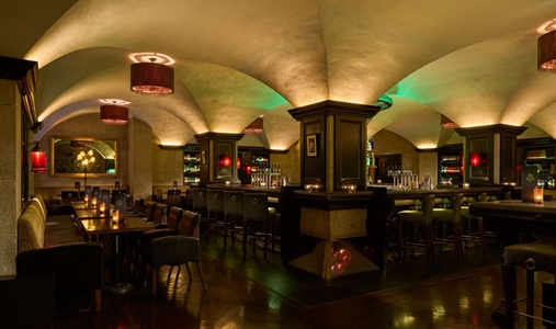 The College Green Hotel Dublin Autograph Collection - Mint Bar - Book on ClassicTravel.com