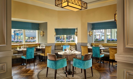 The College Green Hotel Dublin Autograph Collection - Morelands Grill Alcove - Book on ClassicTravel.com