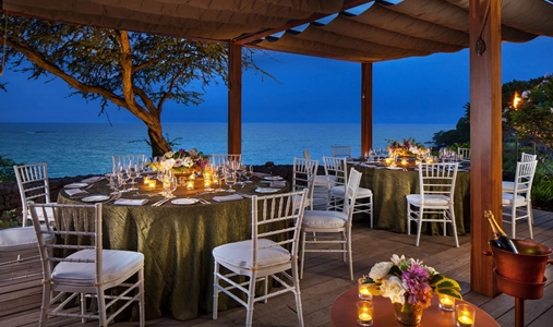 Mauna Kea Beach Hotel - Vista Decks Private Dinners - Book on ClassicTravel.com