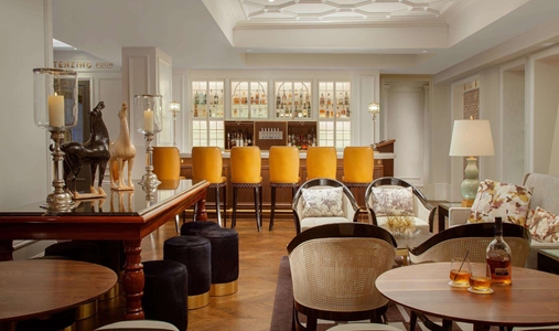 Claremont Club & Spa, a Fairmont Hotel - Bar - Lounge- Book on ClassicTravel.com