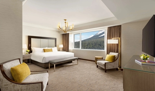 The Fairmont Chateau Lake Louise - Marquis de Lorne Suite - Book on ClassicTravel.com