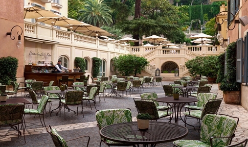 Hotel de Russie, a Rocco Forte Hotel - Stravinskij Bar - Book on ClassicTravel.com