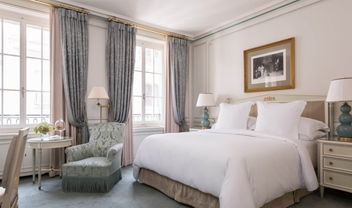 Four Seasons Geneva Des Bergues - Standard Room - Book on ClassicTravel.com