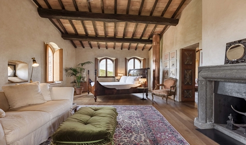 Castello di Vicarello - Suite Torre - Book on ClassicTravel.com