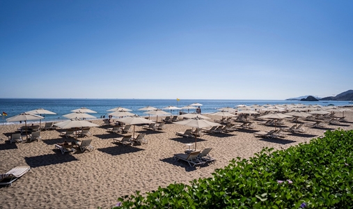 InterContinental Hotels FUJAIRAH RESORT - Private Beach - Book on ClassicTravel.com