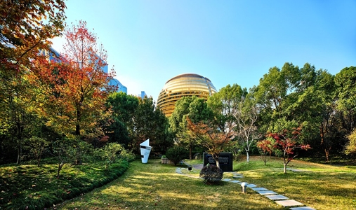 InterContinental Hotels HANGZHOU - Garden - Book on ClassicTravel.com