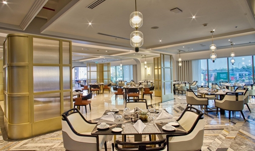 InterContinental Hotels AL AHSA - Dining Area - Book on ClassicTravel.com