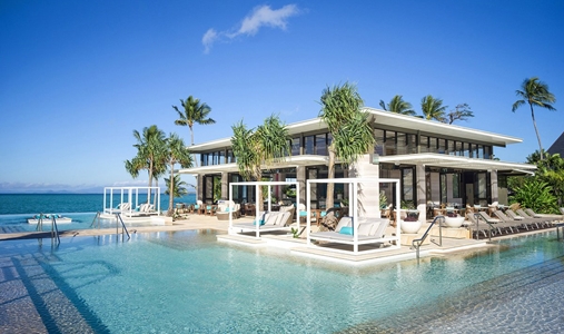 InterContinental Hotels HAYMAN GREAT BARRIER REEF - Bam Bam Poolside Dining - Book on ClassicTravel.com