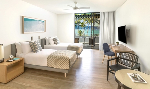 InterContinental Hotels HAYMAN GREAT BARRIER REEF - Two Bedroom Pool Suite - Book on ClassicTravel.com