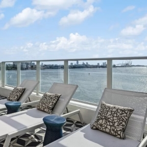 InterContinental Hotels MIAMI - Oceanview Terrace Cabana - Book on ClassicTravel.com