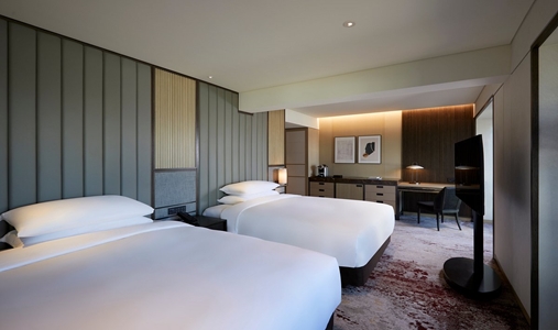 InterContinental Hotels GRAND SEOUL PARNAS - Double Bed Guest Room - Book on ClassicTravel.com