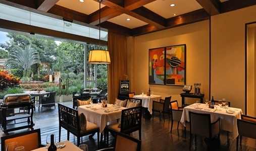 InterContinental Hotels COSTA RICA AT MULTIPLAZA MALL - Factory Steak & Lobster- Book on ClassicTravel.com