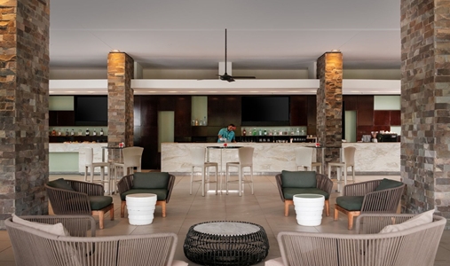 InterContinental Fiji Golf Resort & Spa - Bar - Book on ClassicTravel.com