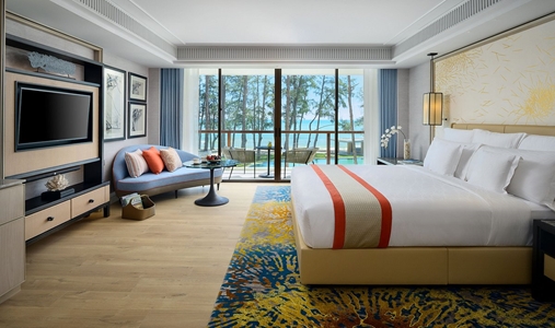 InterContinental Hotels PHUKET RESORT - Premium Club Lounge - Book on ClassicTravel.com