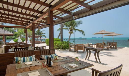 InterContinental Koh Samui Resort - Flames Terrace - Book on ClassicTravel.com