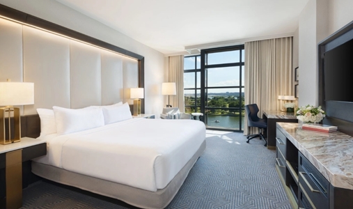 InterContinental Hotels WASHINGTON D.C. - THE WHARF - King Premium RiverView - Book on ClassicTravel.com