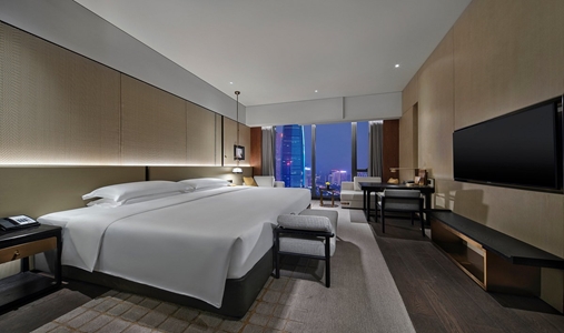 InterContinental Hotels DONGGUAN - 1 King Bed Premium - Book on ClassicTravel.com