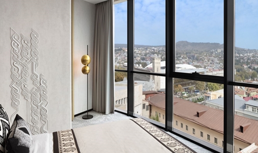 Paragraph Freedom Square a Luxury Collection Hotel Tbilisi - Photo #12