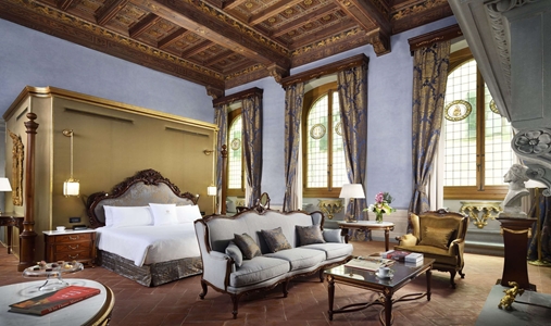 Palazzo Portinari Salviati - Dante Alighieri Luxury Suite - Book on ClassicTravel.com