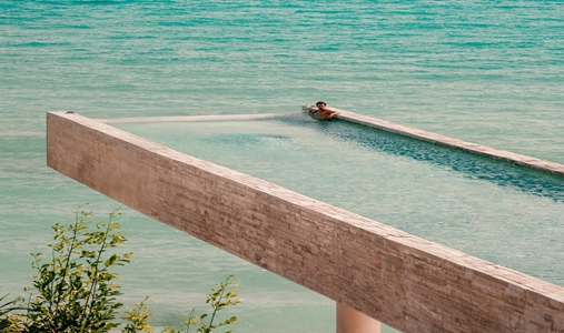 La Casa de La Playa - Infinity Pool - Book on ClassicTravel.com