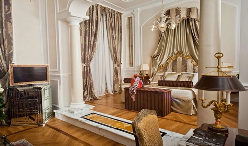 Grand Hotel Majestic Gia Baglioni - Suite - Book on ClassicTravel.com