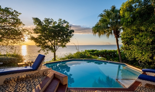 Bluefields Bay Villas - The Hermitage Private Pool