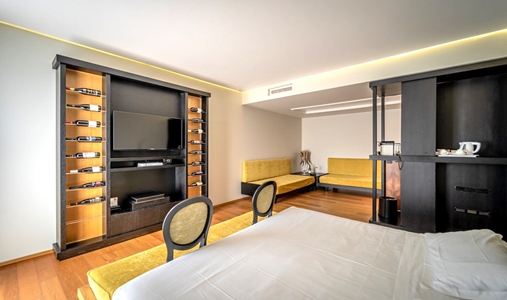 Villa Neri Resort and Spa - Elegant Junior Family Suite
