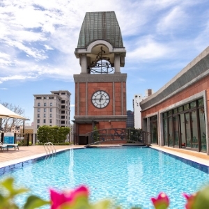 Grand Victoria Hotel - Swimming Pool - Book on ClassicTravel.com
