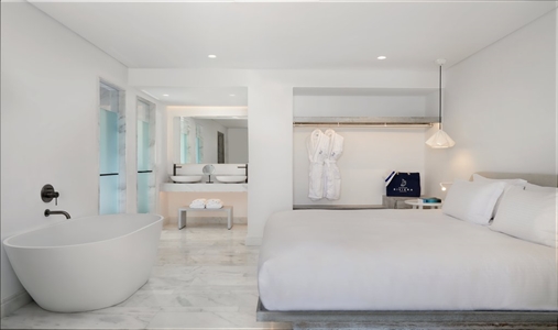 Mykonos Riviera Hotel and Spa - Laveer 1 Bedroom Suite Master Bedroom