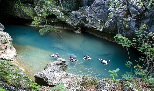 Ka ana Resort - Cave Tubing
