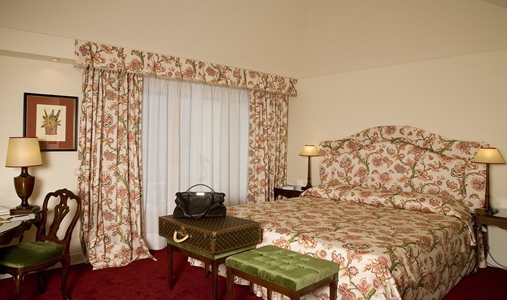 Grand Hotel Majestic - Suite Bedroom - Book on ClassicTravel.com