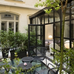 Le Narcisse Blanc Hotel & Spa - Courtyard - Book on ClassicTravel.com