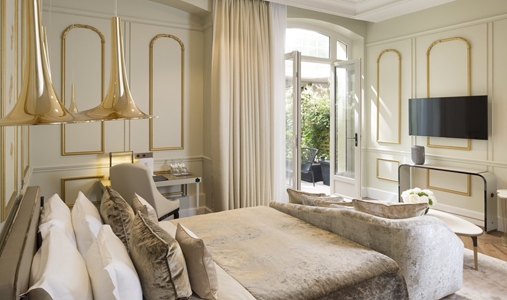 Le Narcisse Blanc Hotel & Spa - Executive Patio - Book on ClassicTravel.com