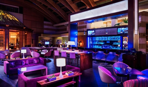 Santiago Marriott Hotel - Akun Lounge & Bar - Book on ClassicTravel.com