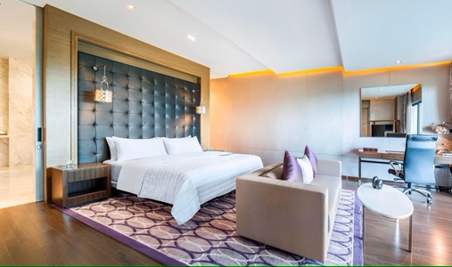 Le Meridien Suvarnabhumi Bangkok Golf Resort and Spa - Presidential Suite - Book on ClassicTravel.com