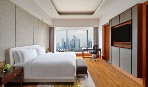 The Ritz-Carlton Jakarta, Mega Kuningan - Grand Club Room King - Book on ClassicTravel.com