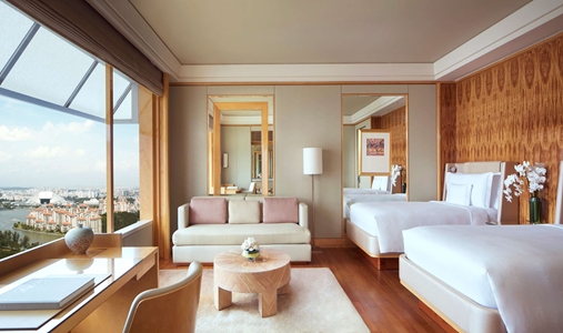 The Ritz-Carlton, Millenia Singapore - Deluxe Kallang - Book on ClassicTravel.com