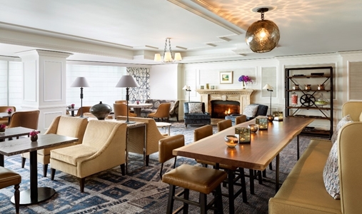 The Ritz-Carlton Washington, D.C. - Club Lounge - Book on ClassicTravel.com