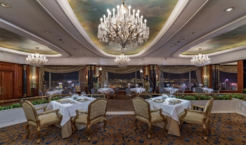 Island Shangri-La, Hong Kong - Restaurant Petrus - Book on ClassicTravel.com