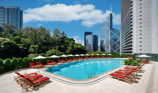 Island Shangri-La, Hong Kong - Swimming Pool - Book on ClassicTravel.com