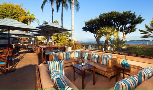 Sheraton San Diego Hotel and Marina - Bay Tower Lounge Patio - Book on ClassicTravel.com