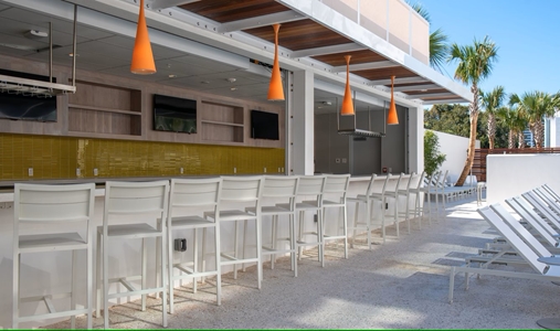 The Sarasota Modern a Tribute Portfolio Hotel - Juice Bar - Book on ClassicTravel.com