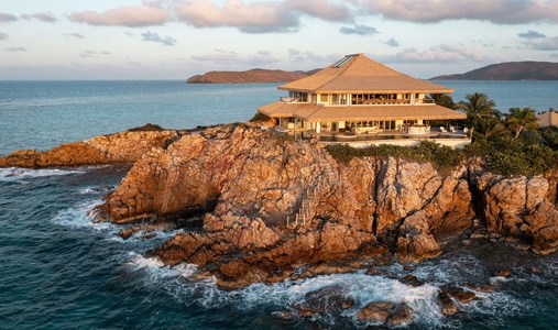 The Branson Beach Estate - Headland House - Book on ClassicTravel.com