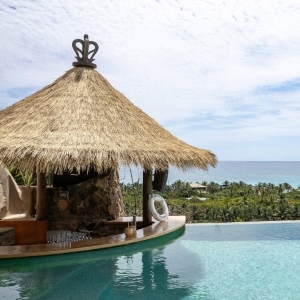 Necker Island - The Grand House Pool - Book on ClassicTravel.com