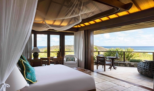 Necker Island - The Great House Room - Book on ClassicTravel.com