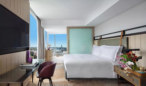 Sofitel Sydney Darling Harbour - Luxury Room - Book on ClassicTravel.com