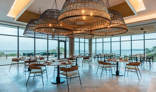 Sofitel Baru Calablanca - Restaurant - Book on ClassicTravel.com