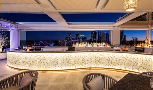 Vignette Collection HOTEL X BRISBANE FORTITUDE VLY - Iris Rooftop Bar - Book on ClassicTravel.com